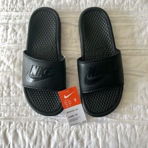Women’s Nike Benassi Slide